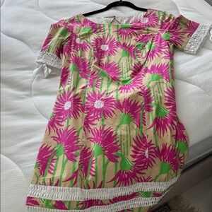 Lilly Pulitzer Zinnia Coastal Kiss Floral Pink Dress Eyelet lace Dress size 6